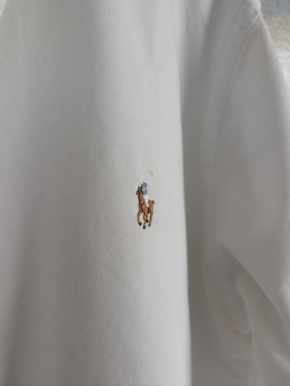 Ralph Lauren White Button-Down Oxford Shirt with Embroidered Pony Logo - Picture 5 of 7